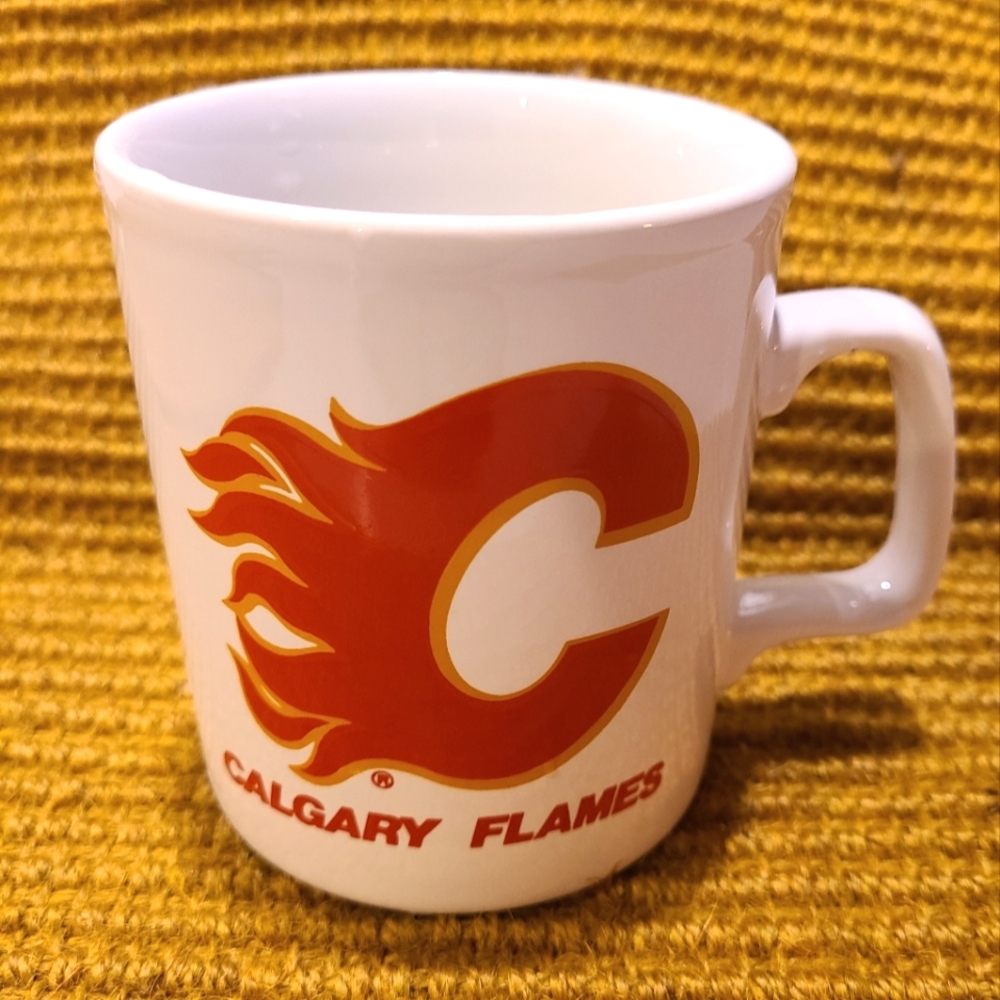 Vintage Kiln Craft NHL Calgary Flames Ceramic Coffee Mug